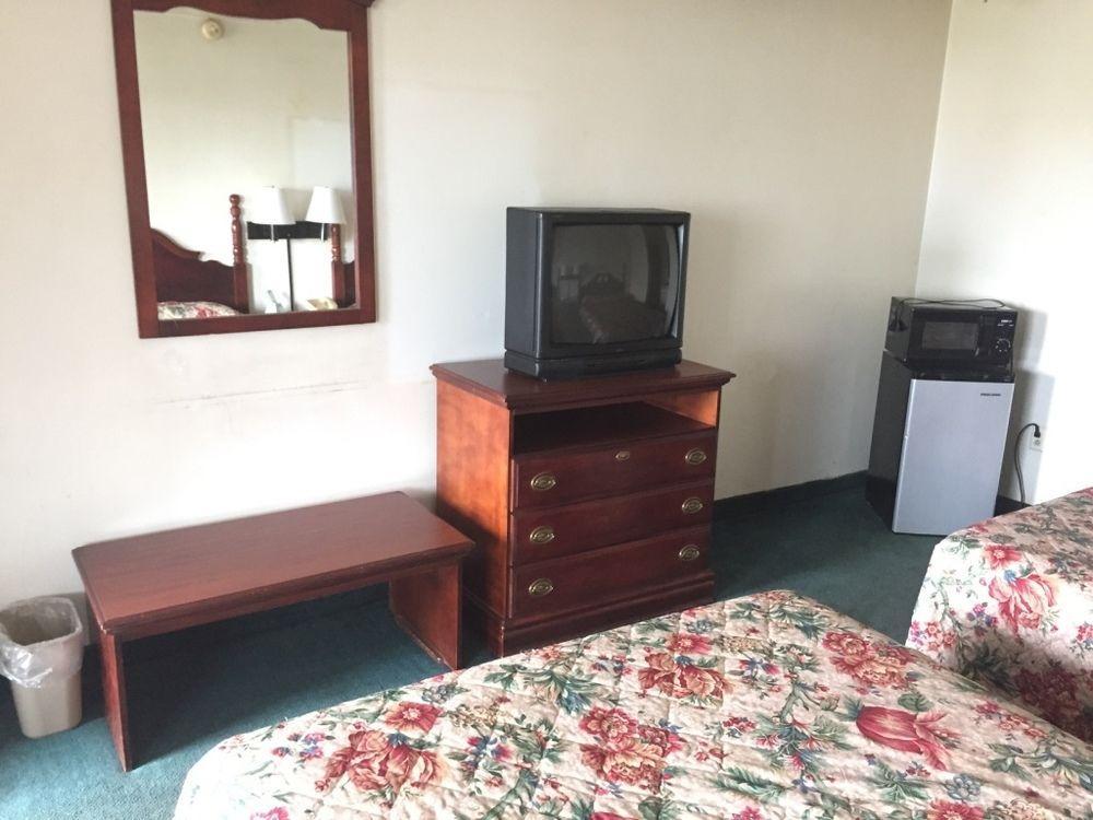 Rodeway Inn Dickson Luaran gambar
